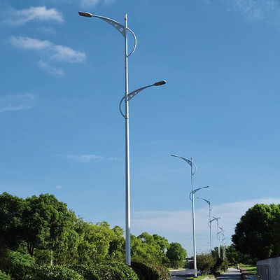 kupować Customizable Street Light Pole Design with Hot-Dip Galvanized Steel Material online manufacture