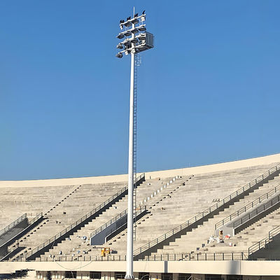 kupować Wysoki maszt poligonalny do oświetlenia stadionu z szerokokątnymi światłami i wysokim strumieniem świetlnym do oświetlenia stadionu online manufacture