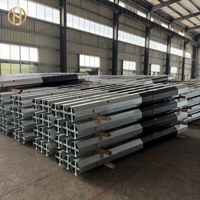 kupować 30-40FT 12-18M Sześciokątny Stalowy Słup Energetyczny, Q355 ASTM A572 HDG Wieża Dystrybucyjna Użytkowa, Wielosegmentowe Połączenie Wsuwane, Podstawa Bitumiczna online manufacture