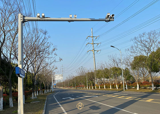 kupować SGS Q345 8M Telescopic Cctv Pole L Type RAL Standard Color online manufacture