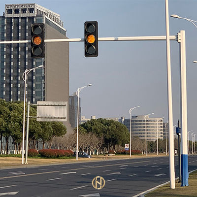 kupować 6M 8M Traffic Signal Pole Octagonal Shape ISO 9001 Certification online manufacture