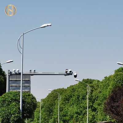 kupować Steel Street Light Pole 6m - 12m Hot Dip Galvanized / Powder Coating Surface online manufacture
