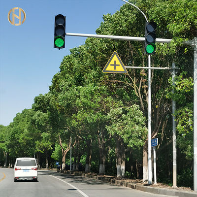 kupować 2.5mm - 14mm Thickness Traffic Light Post Shaft Cantilever Powder Coated online manufacture