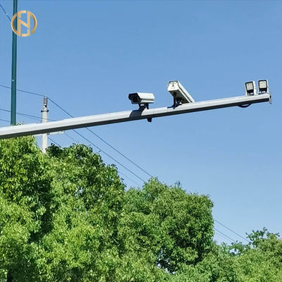 kupować Wind Resistant Steel CCTV Pole High Durability With ISO 9001 Certification online manufacture