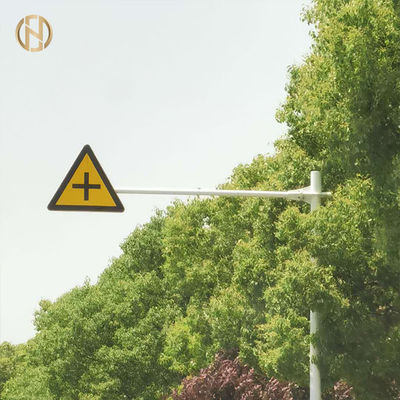 kupować Hot Dip Galvanized Highway Sign Pole Earthquake Resistant High Durability online manufacture