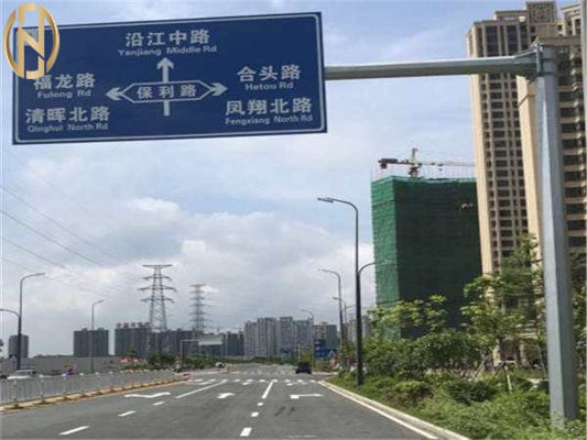 kupować Customized Height Highway Sign Pole High Precision Anti Seismic Design online manufacture