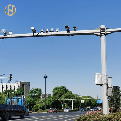 kupować Octagonal CCTV Camera Pole For Traffic In L Shape Earthquake Resistant online manufacture