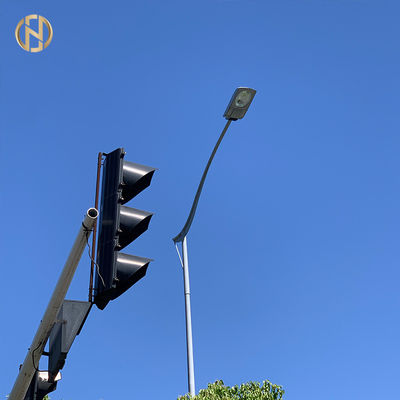 kupować 35m High Mast Solar Street Light Octagonal Double Arm Single Arm online manufacture